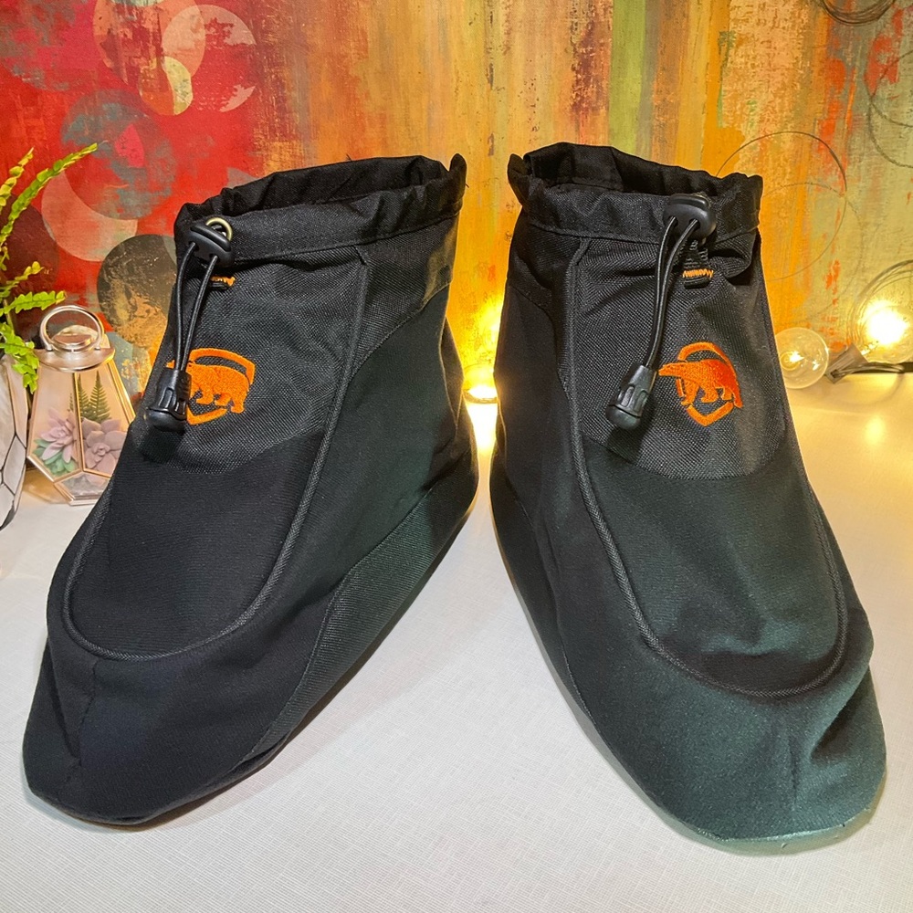 ArcticShield Boot Insulators Men's Boot Insulators, Black, Medium / US 8-9